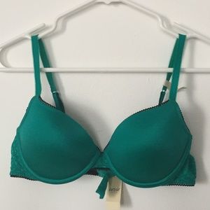 aerie Green Satin Paige T-Shirt Bra